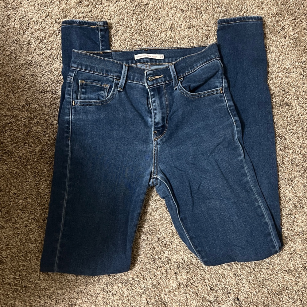 Levi’s 720 High Rise Super Skinny Jean Size 25